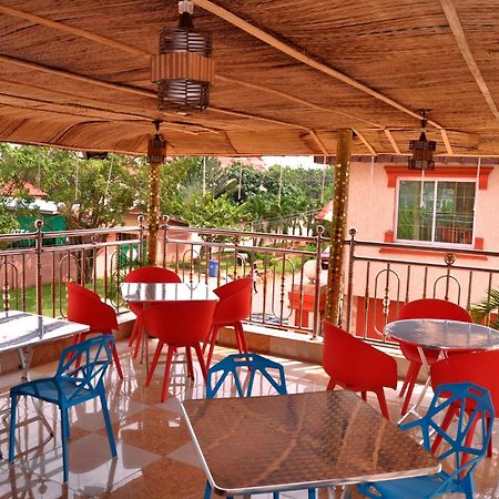 Ag Hotel And Suites Ogbodjo Kültér fotó