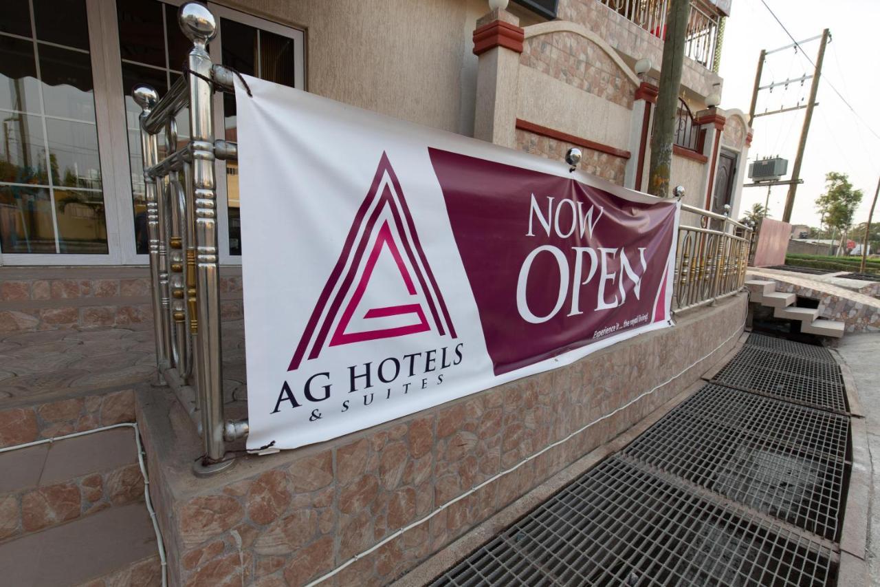 Ag Hotel And Suites Ogbodjo Kültér fotó