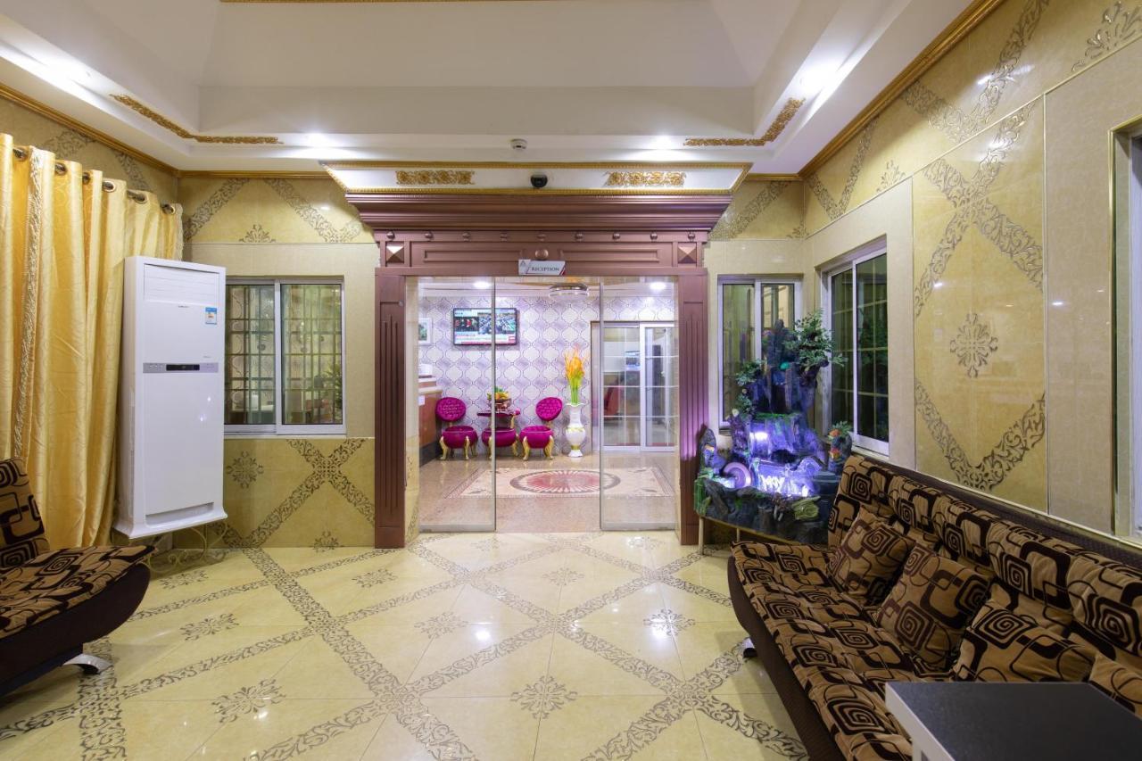 Ag Hotel And Suites Ogbodjo Kültér fotó