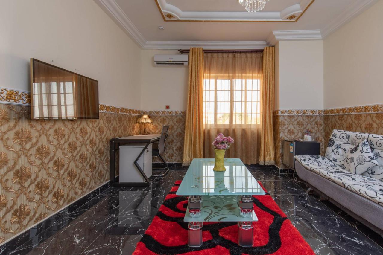 Ag Hotel And Suites Ogbodjo Kültér fotó