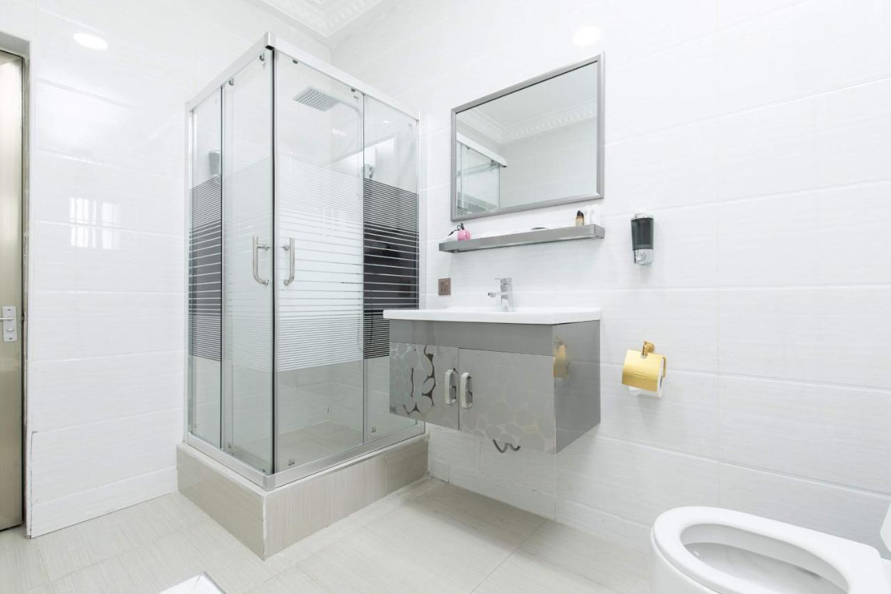 Ag Hotel And Suites Ogbodjo Kültér fotó