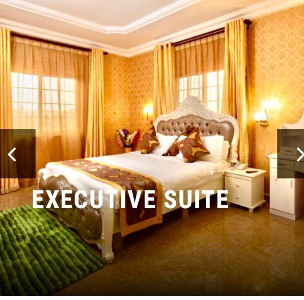 Ag Hotel And Suites Ogbodjo Kültér fotó
